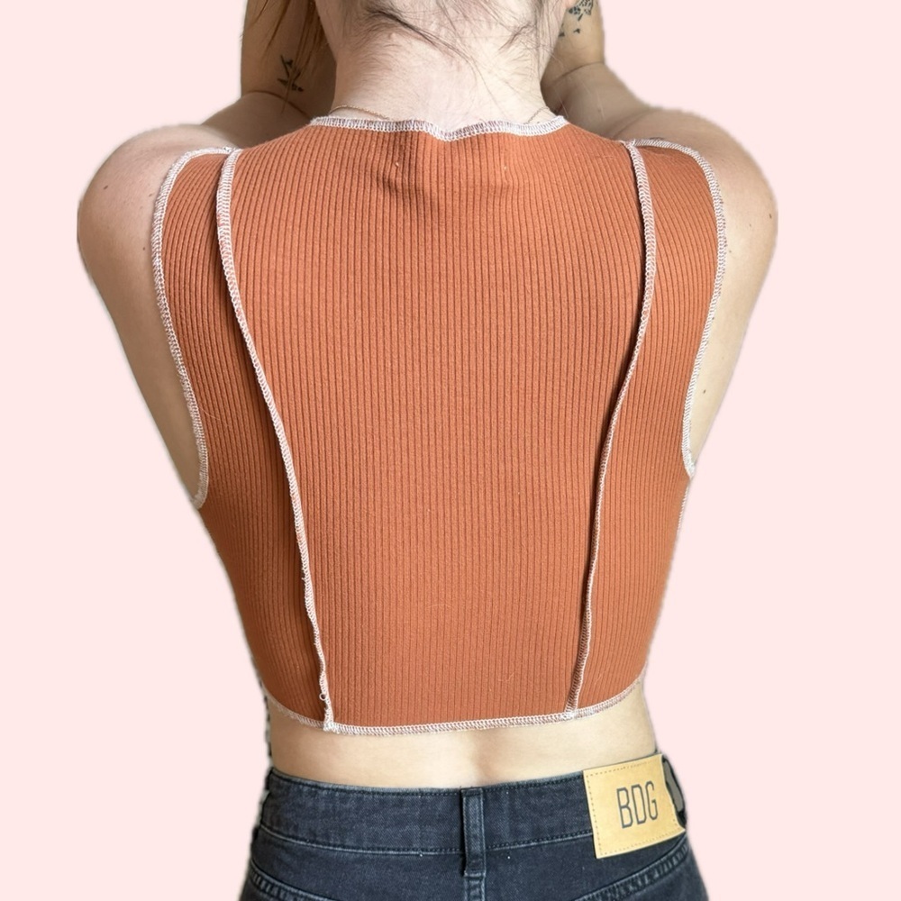 Urban Outfitters Ribbed Button-Up Crop Top - Picture 3 of 4